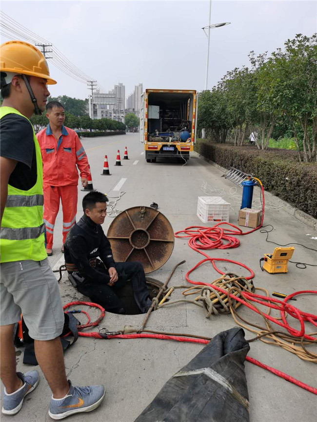 绥芬河翻衬法管道修复技术主要工序