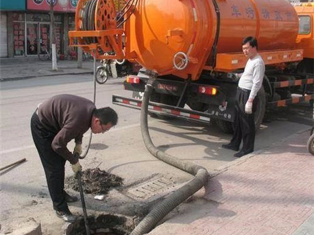 绥芬河清掏化粪池，健康生活从这里开始
